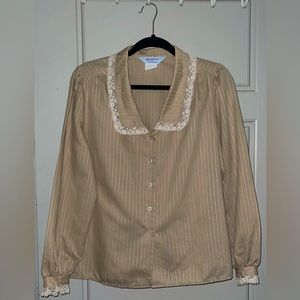 Ship’n Shore Collections Button Up Crème Blouse with Lace